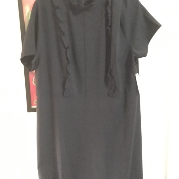 Eloquii ruffle shirt dress. Never worn, w tags. - Picture 2 of 5